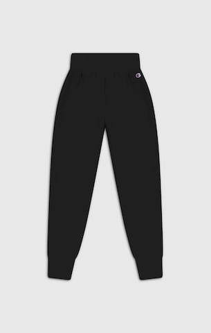 Champion Authentic Athletic Apparel Дънки Tapered Leg Панталон в черно: отпред