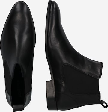 ABOUT YOU Chelsea boots 'Marten' in Zwart