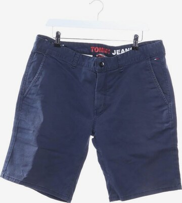 Tommy Jeans Shorts in 36 in Blue: front