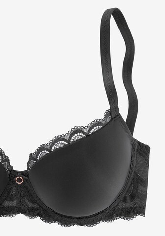 T-shirt Reggiseno di LASCANA in nero