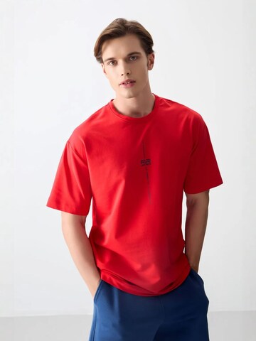 Tommy Life Shirt in Red
