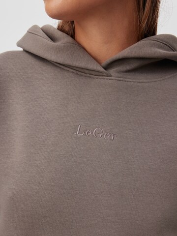 Sweat-shirt 'Joelle' LeGer by Lena Gercke en marron