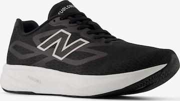 Scarpa da corsa di new balance in nero: frontale