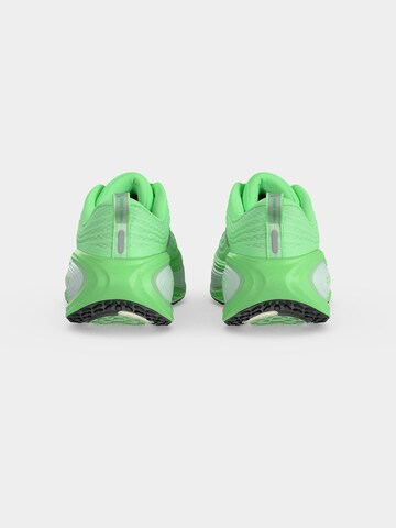Chaussure de course 'Vomero Plus' NIKE en vert