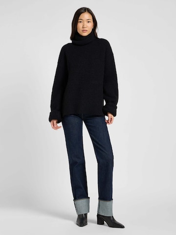 Lee Sweater 'Wide Cuff Turtle Neck' in Black