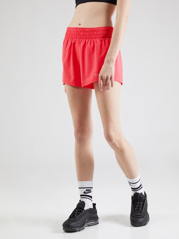Regular Pantalon de sport 'ONE' NIKE en rose : devant
