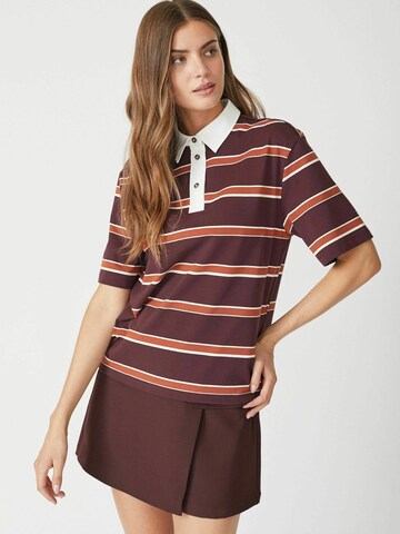 T-shirt 'Augusta' co'couture en rouge : devant