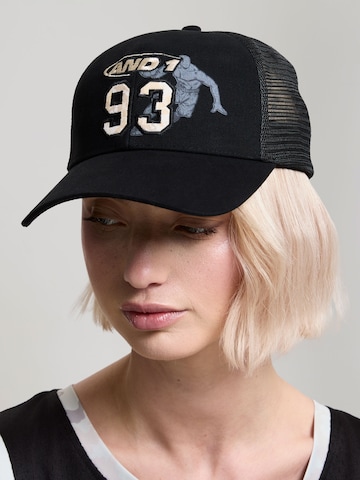 AND1 - Gorra en negro