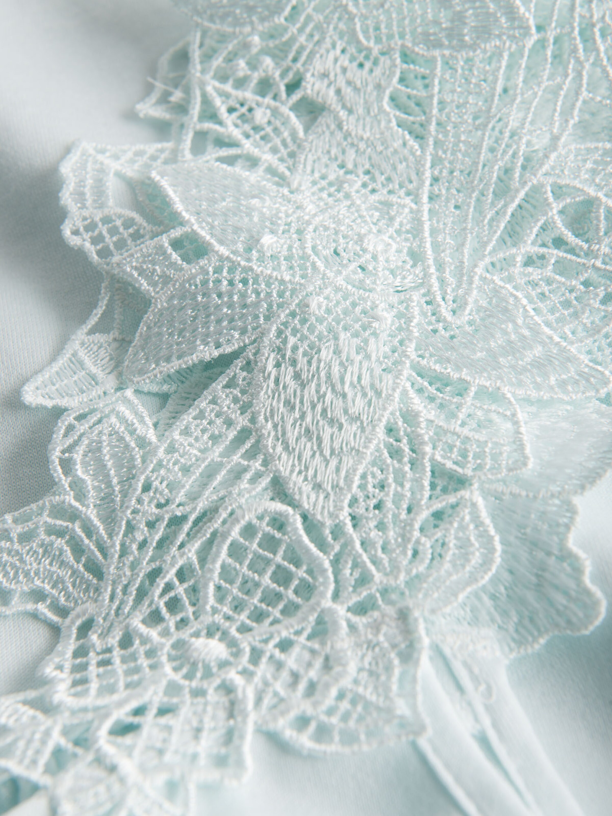 FÉRAUD PARIS Nightgown ' Wellensaum ' in Blue