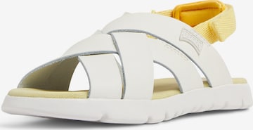 Sandalo 'Oruga' di CAMPER in bianco: frontale