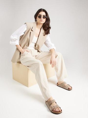 Y.A.S Loose fit Trousers in Beige
