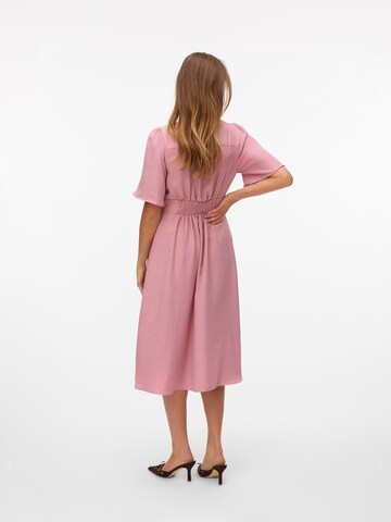 Robe-chemise 'MELANEY ' VERO MODA en rose