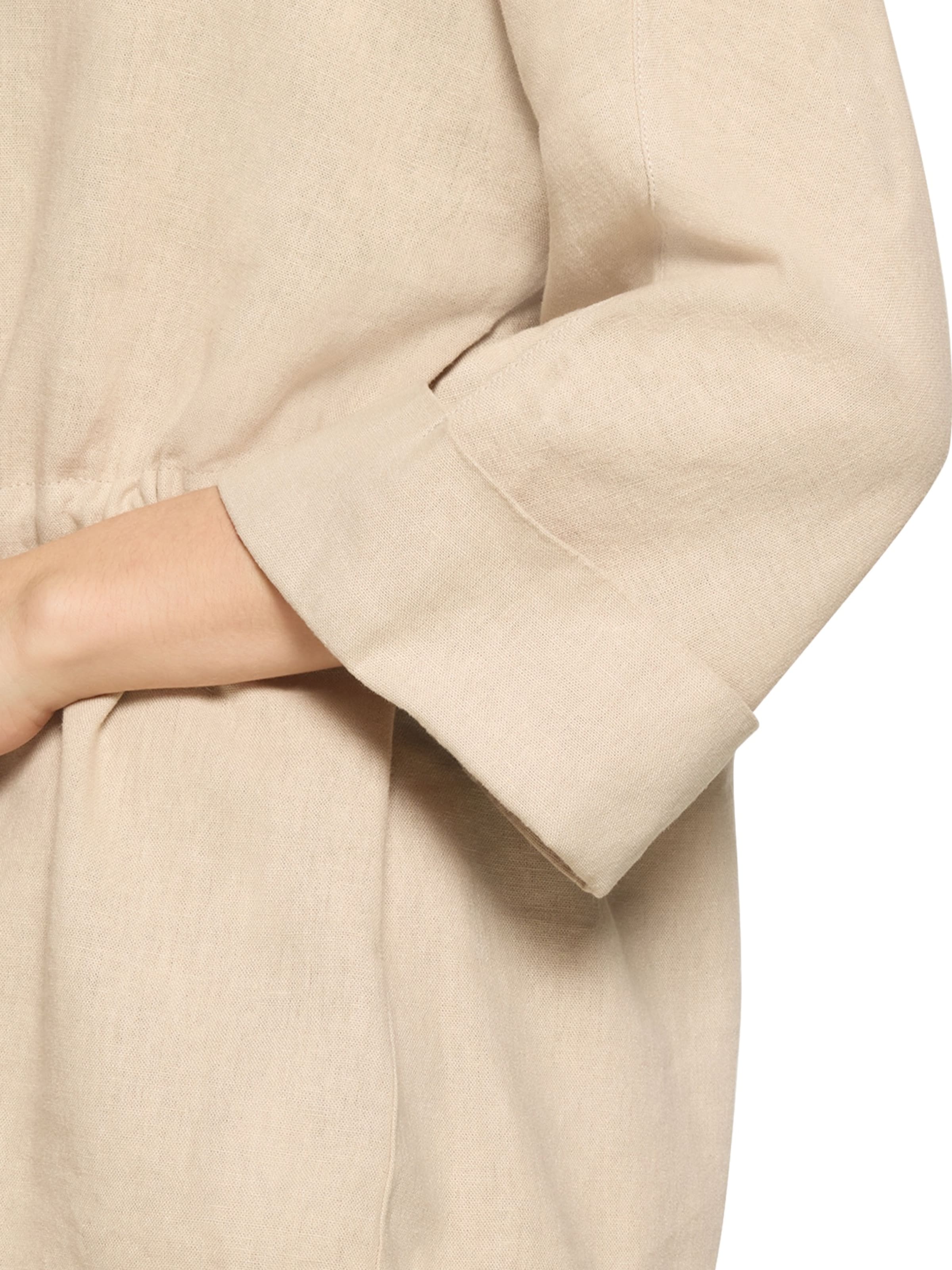 Cartoon Between-Season Jacket in Beige