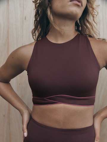 Bustino Reggiseno sportivo di self. in marrone