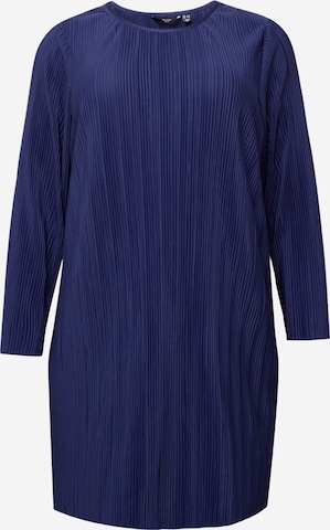 Vero Moda Curve Dress 'CAURORA' in Blue: front