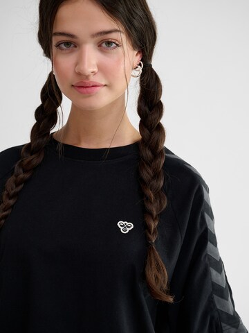 Hummel Performance shirt 'ARCHIVE' in Black
