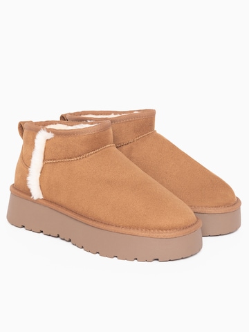 Cizme 'ZIAI' de la Island Boot pe maro