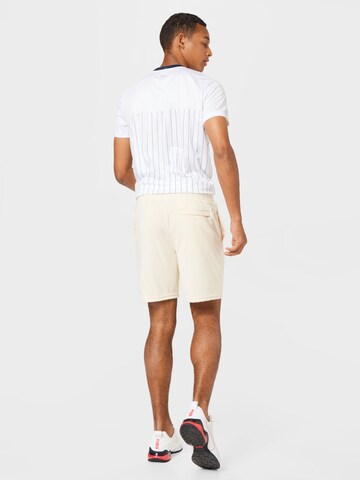 PUMA Regular Shorts in Weiß