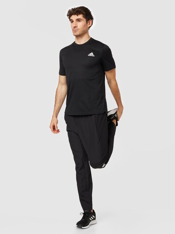 ADIDAS SPORTSWEAR Funkcionalna majica 'Designed For Movement' | črna barva