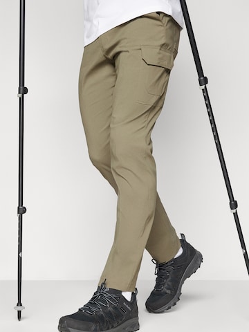 Regular Pantalon outdoor 'Trail Utility' COLUMBIA en vert