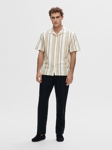 SELECTED HOMME Comfort fit Overhemd in Bruin