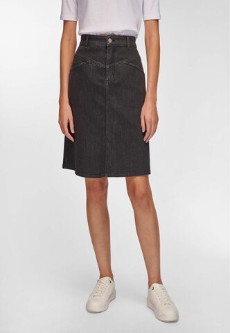 DAY.LIKE Skirt in Grey: front