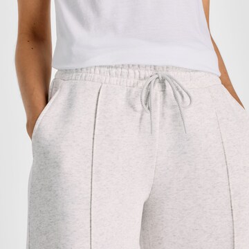new balance Wide leg Broek in Beige