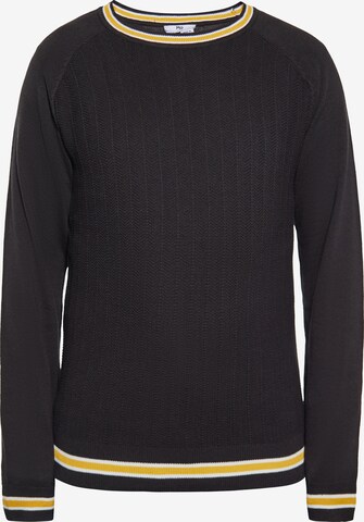 MO Sweater in Black: front