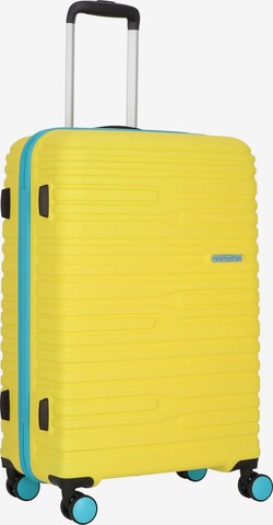 Set di valigie di American Tourister in giallo