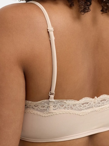 cfab (formerly creamy fabrics) Bustier BH 'Lace Bralette' in Beige