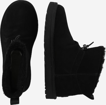 UGG Boot in Black