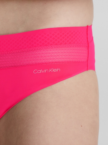 Calvin Klein Underwear Regular Slip in Pink