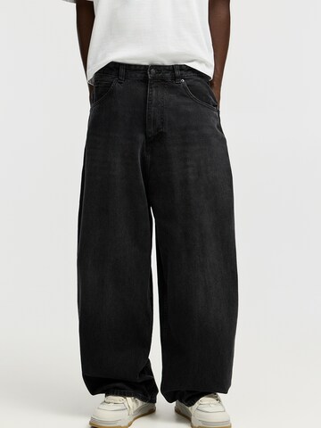 Wide leg Jeans di Pull&Bear in nero: frontale