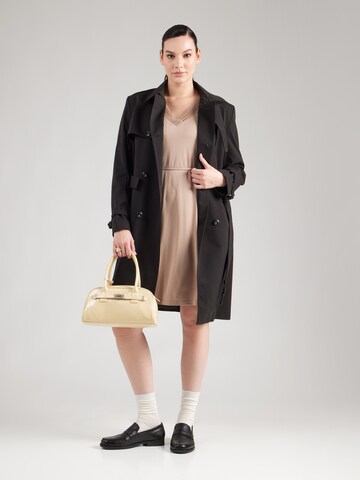 Robe 'VMCSAVANNAH' Vero Moda Curve en beige