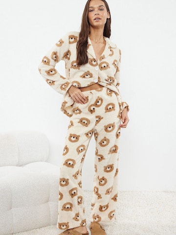 Pyjama Trendyol en beige : devant