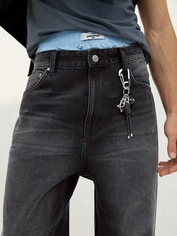 Largi Jeans de la Bershka pe negru