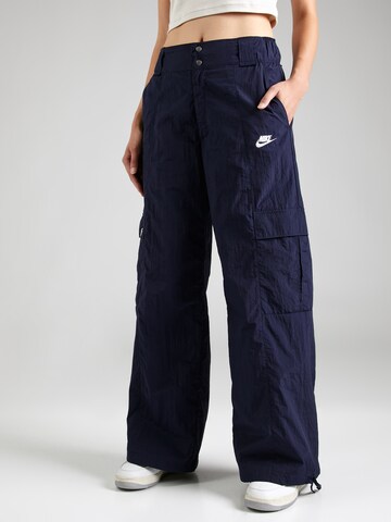 Nike Sportswear Широки крачоли Карго панталон в синьо: отпред