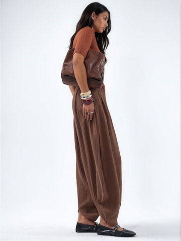 Busem Tapered Broek in Bruin