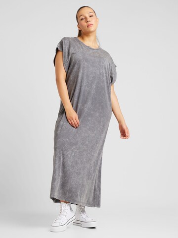 Noisy May Curve Dress 'NMRENA' in Grey: front