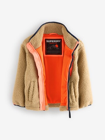 Superdry - Chaqueta polar en beige