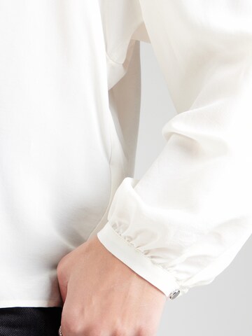 BOSS Blus 'C_Irenne' i vit