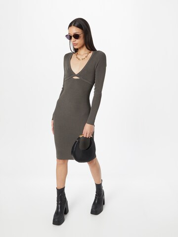 Rochie 'EUGENIA' de la IRO pe maro