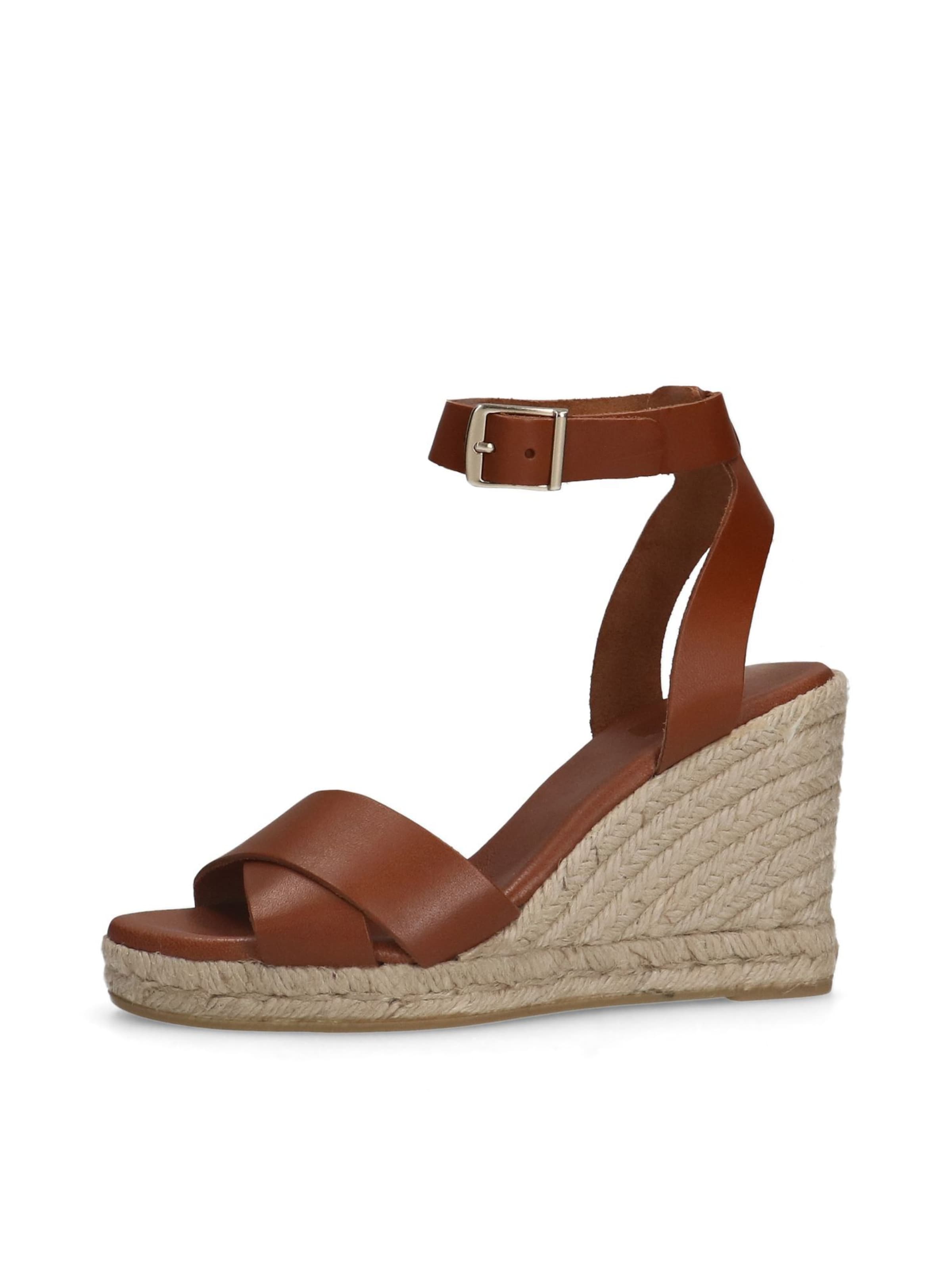 Sandales MANFIELD en marron : devant