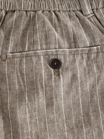 Next Regular Hose in Beige