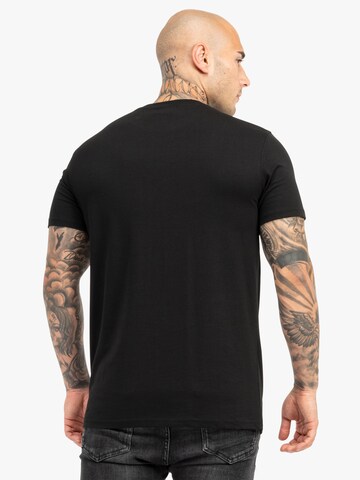 T-Shirt ' AMBOYN ' Tapout en noir