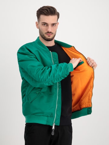 ALPHA INDUSTRIES Between-season jacket in Green