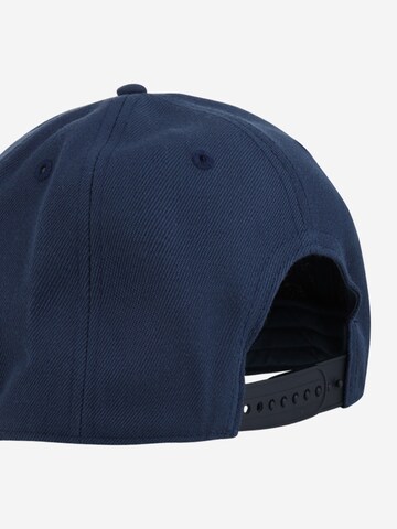 Șapcă de la Abercrombie & Fitch pe albastru