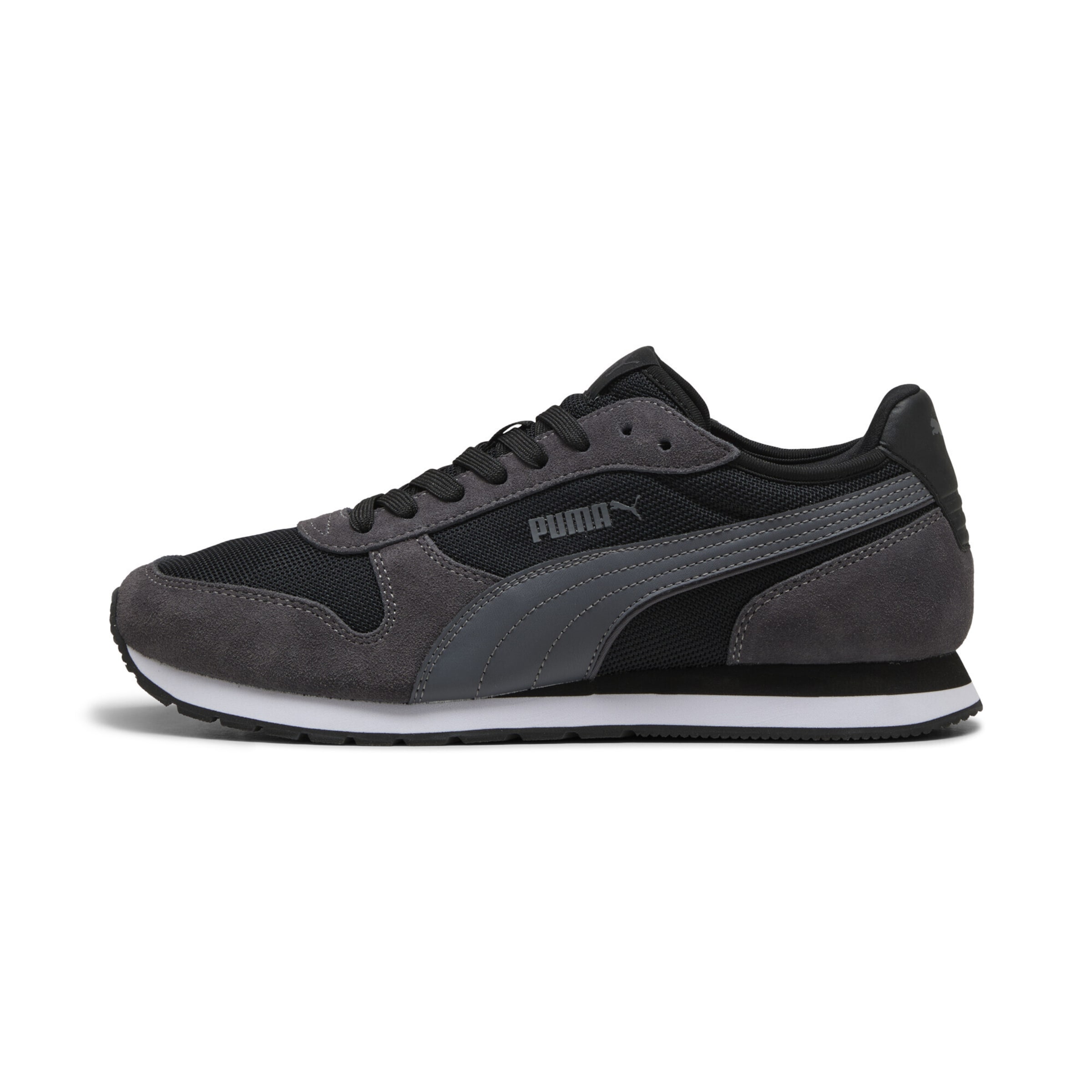 PUMA Platform trainers in Black