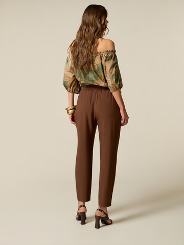 Loosefit Pantalon oltre en marron