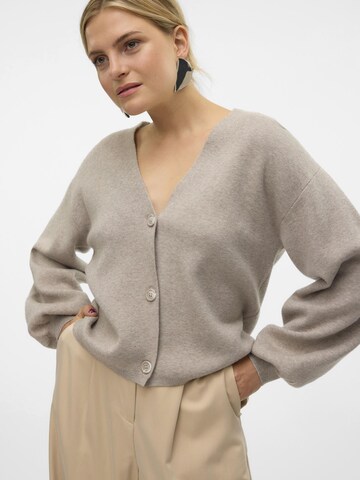 VERO MODA Cardigan 'VMGold' i grå